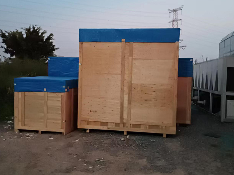 框架木(mu)箱是如(ru)何實現(xiàn)防水通(tōng)風效果(guǒ)